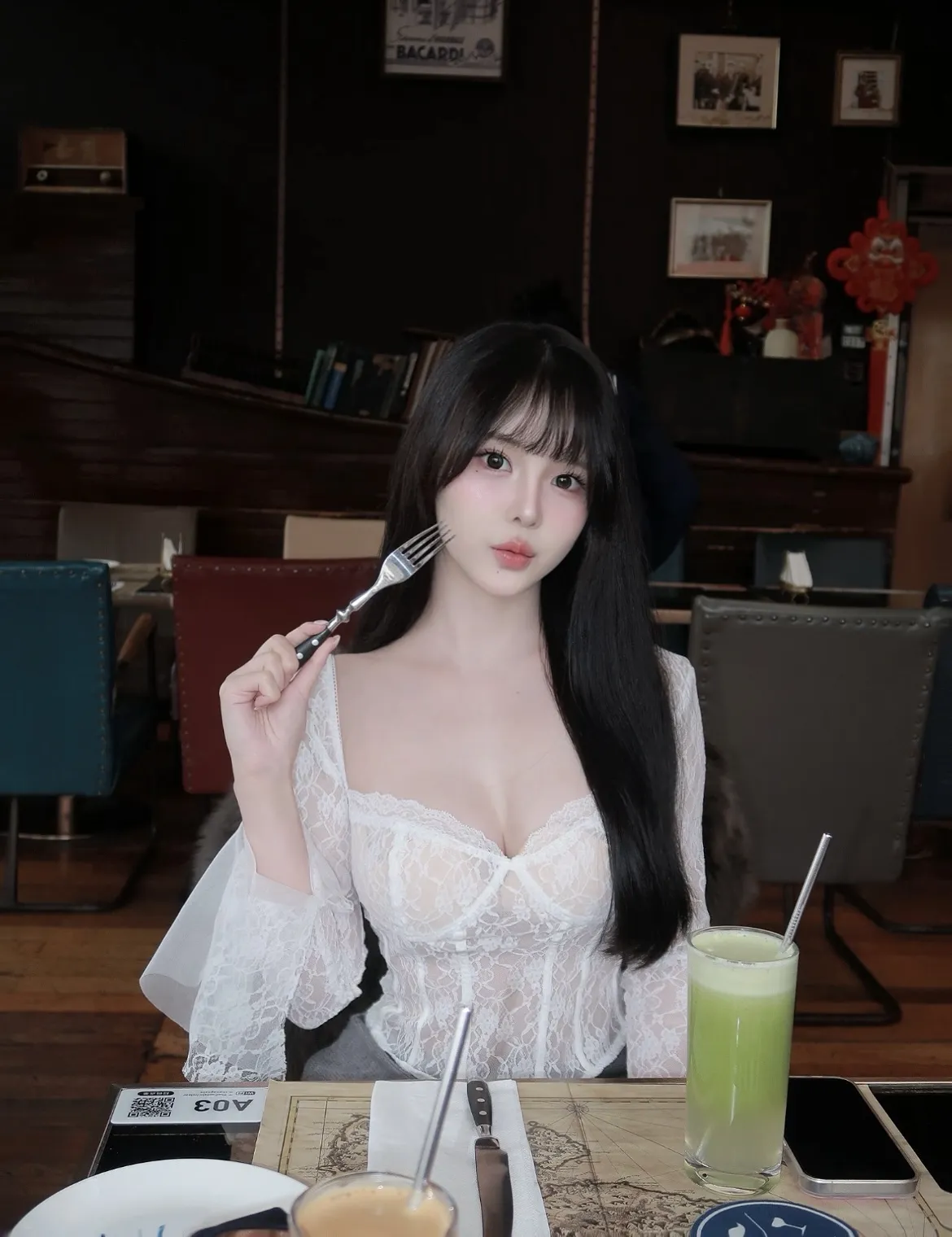 闵行可乐 纯欲女神