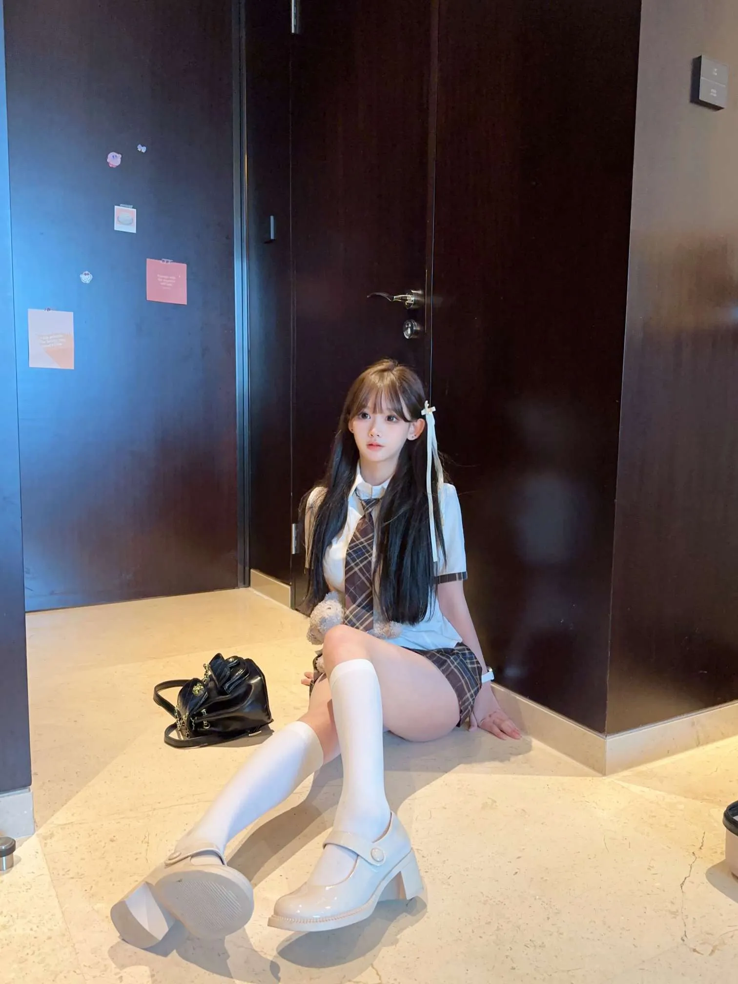 33🐳刚破处高中生人瘦奶大 Gallery 3