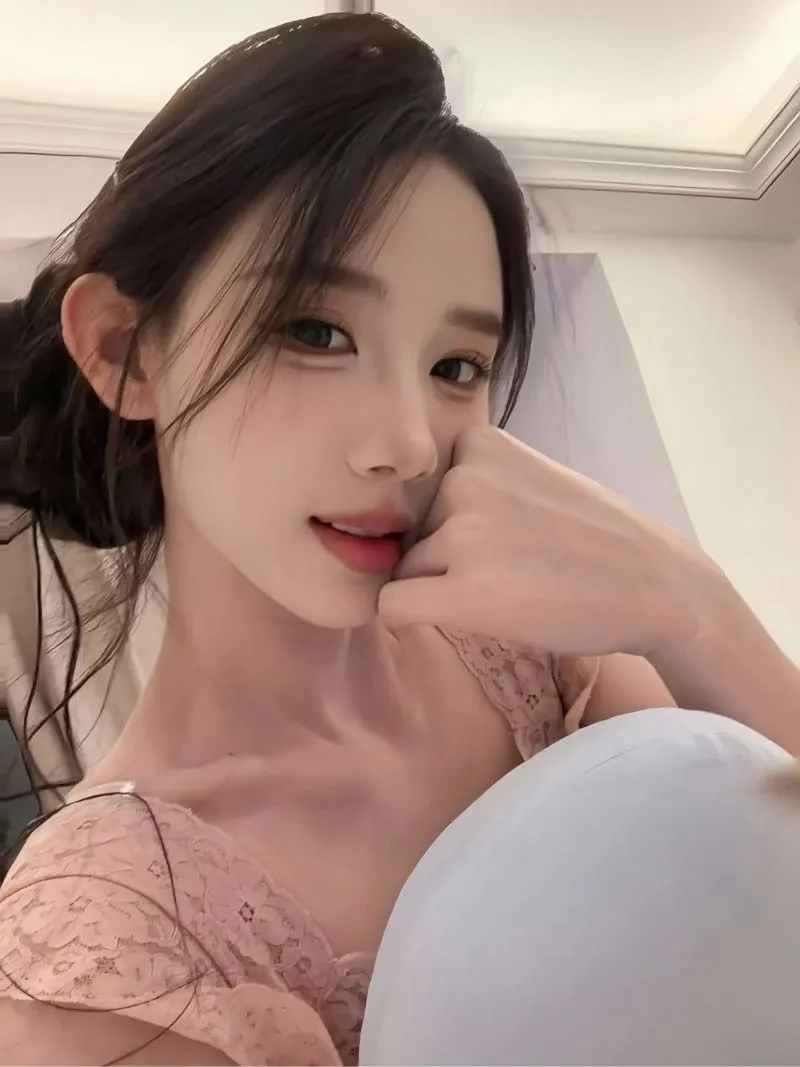 【喵酱 】纯欲少女 紧致小穴 Gallery 5