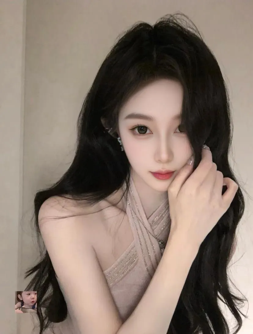 徐汇 果果 大胸白嫩少女 温顺可爱 Gallery 1