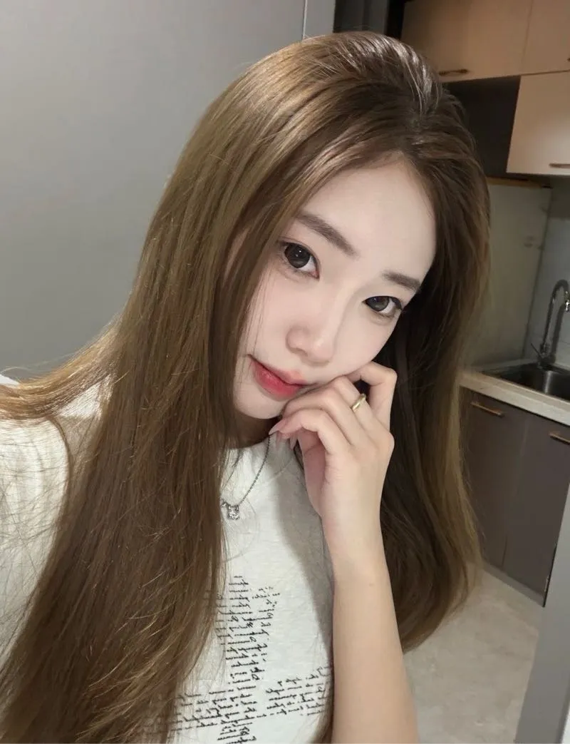 嘉嘉，粉嫩白小纯20出头【浦东首开假赔】 Gallery 3