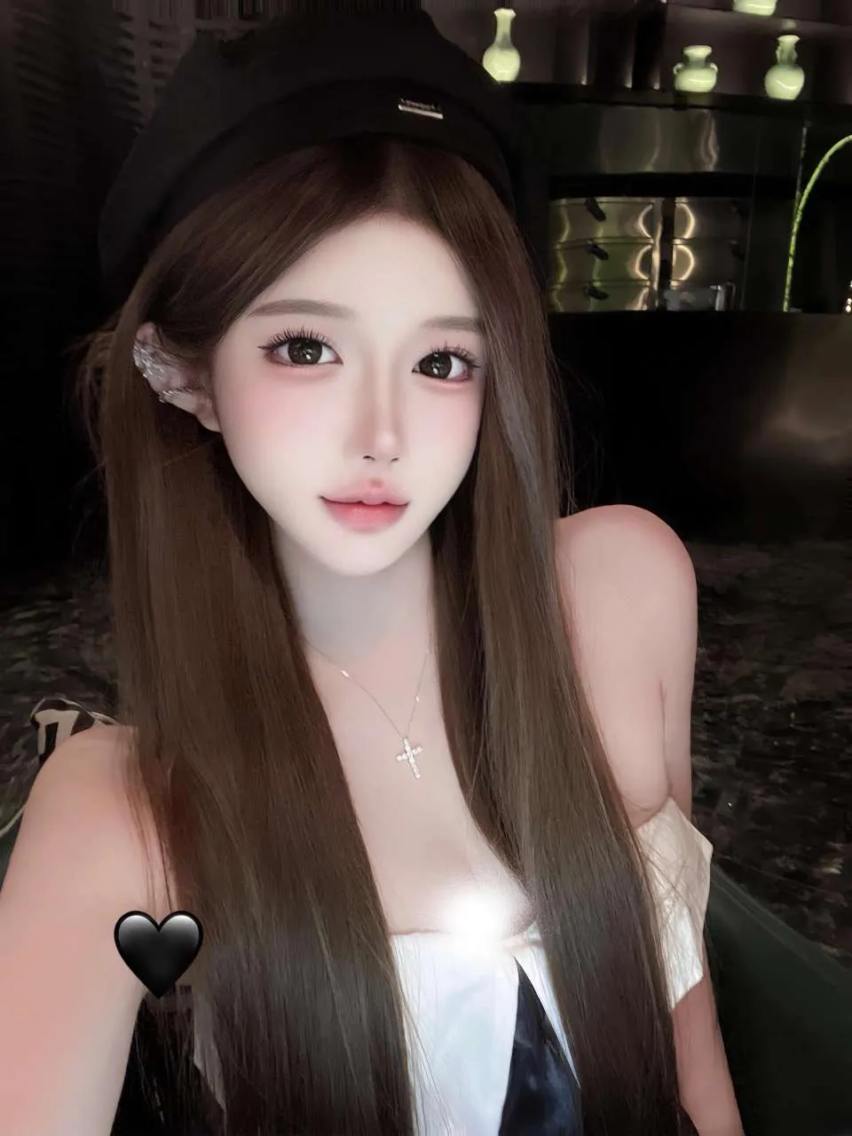 小可 气质白小纯水滴奶 19岁嫩嫩 Gallery 3