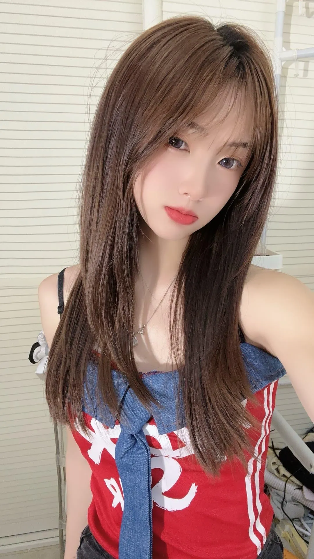 西西 纯欲冷白皮，自动摇摇机 Gallery 3