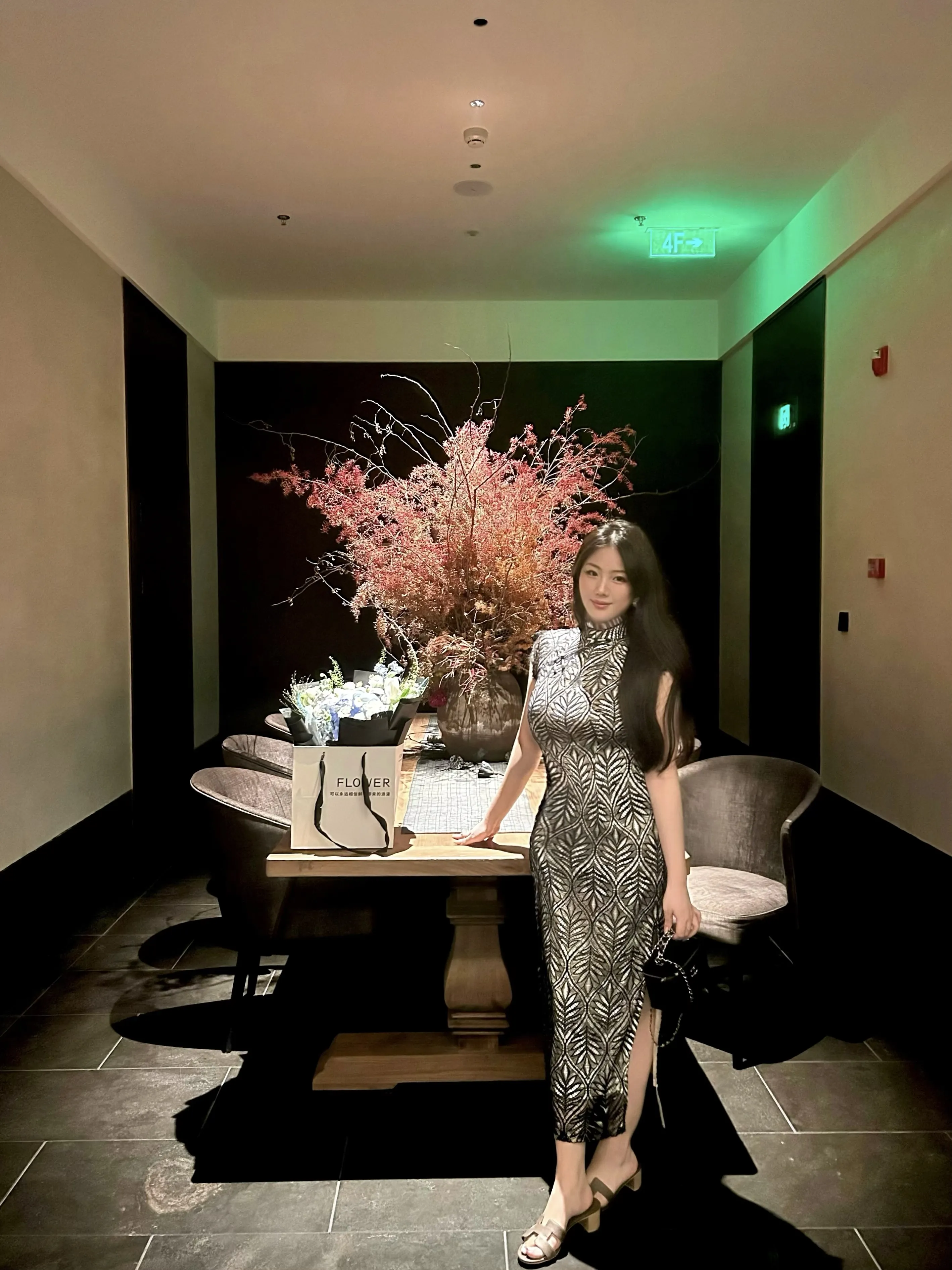 a003大臀大蜜bbw Gallery 4