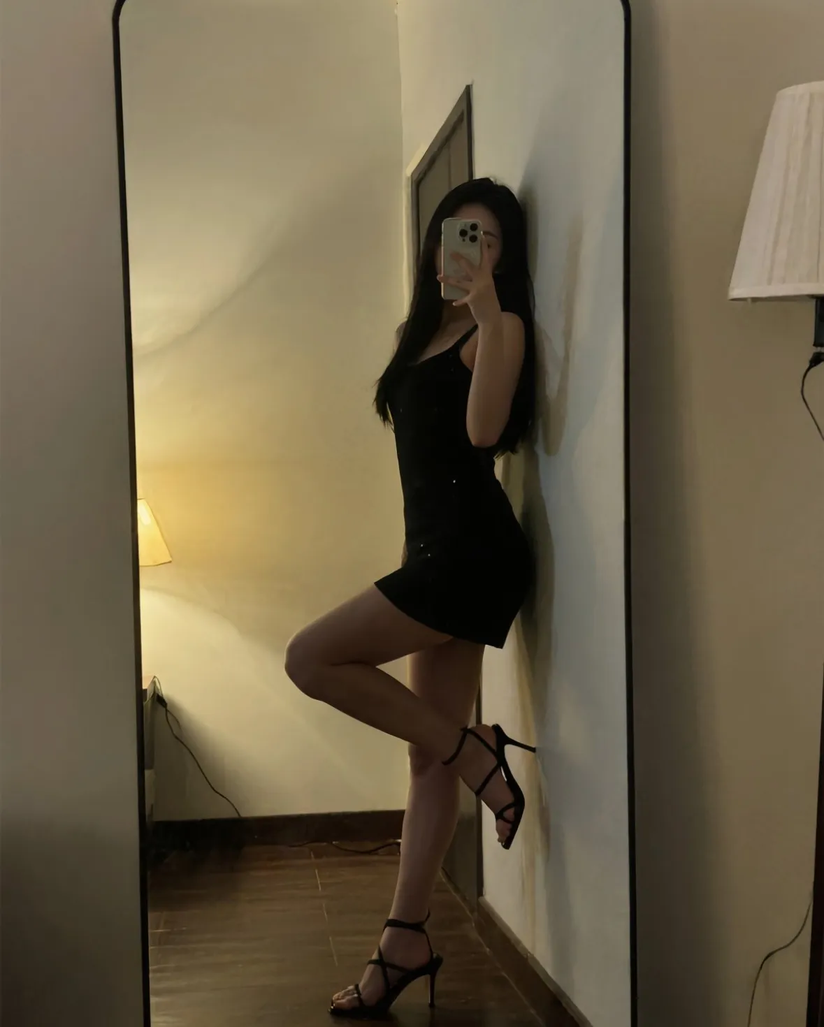 浦东前滩御姐   草莓🍓 Gallery 2