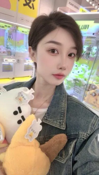 普陀静安纯欲短发新人御姐🔥梦琪🔥筷子腿 Gallery 1