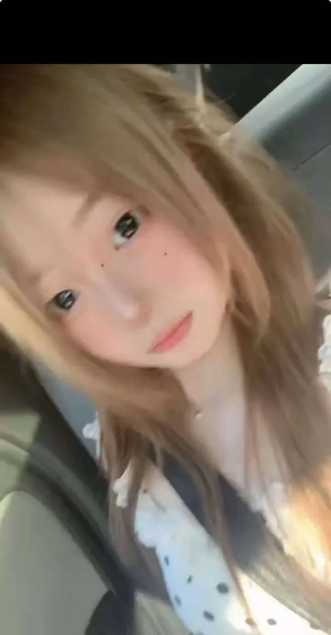 闵行雪雪 极品白小纯 Gallery 4