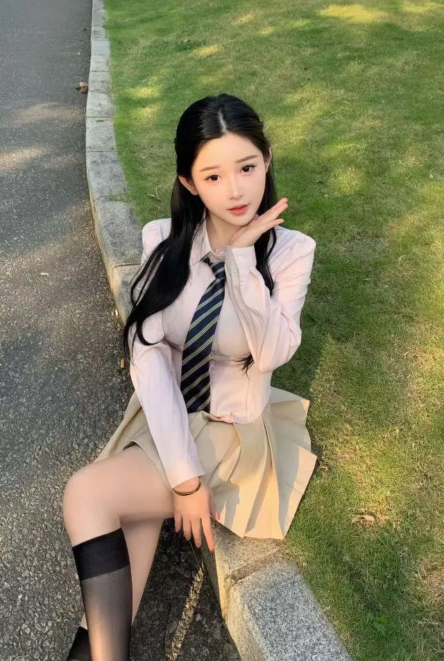 宝山花蕊 楚楚可怜动人 等待大哥怜惜 Gallery 4