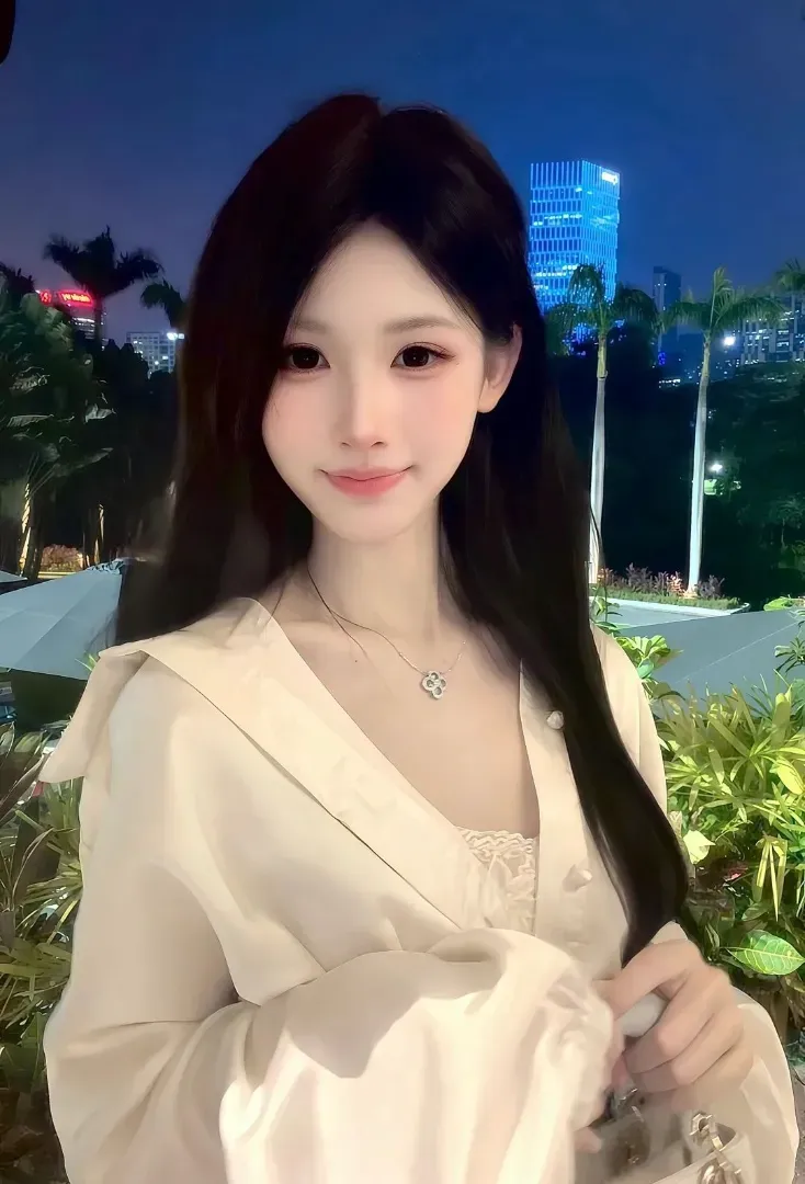 娇娇 白小纯萝莉🎀超甜咬人猫🍰嘴巴甜甜蜜桃味💋娇小迷你可抱起来抱抱💕