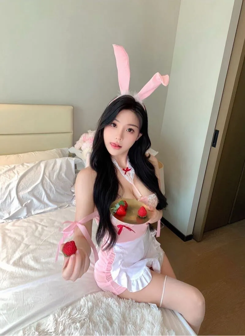 浦东桃子 极品白小纯 短暂停留 Gallery 6