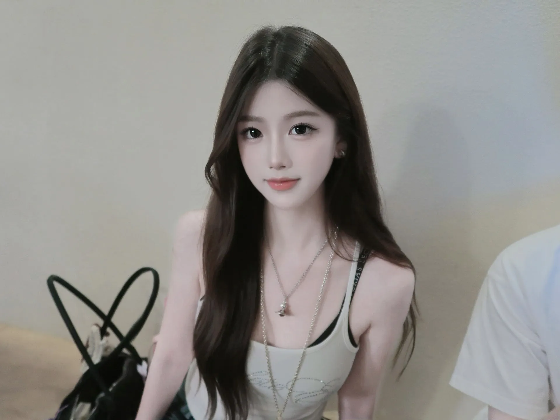 浦东 贝贝 清纯可爱大白腿 Gallery 3
