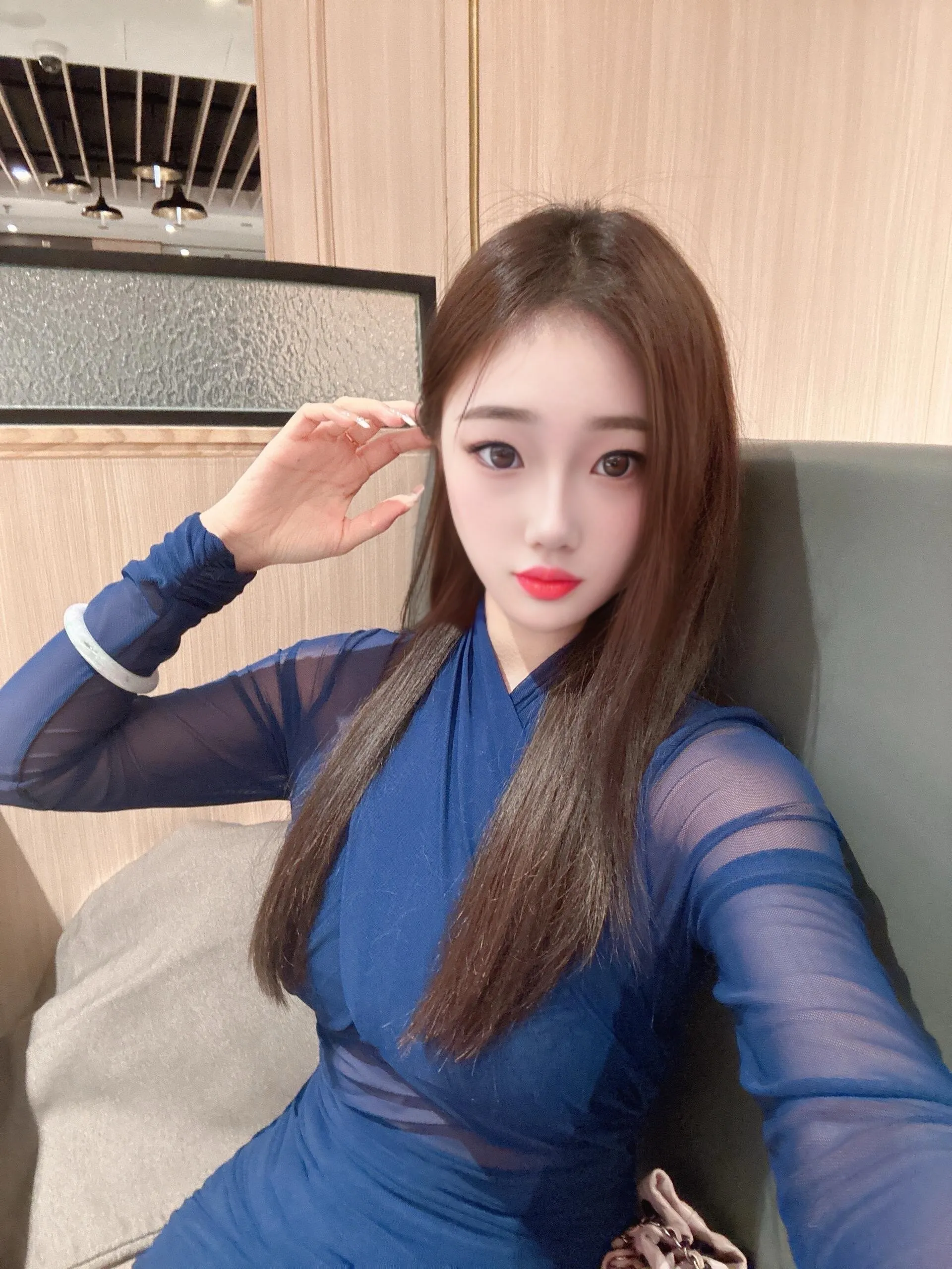 极品大长腿嫩模小思 Gallery 1