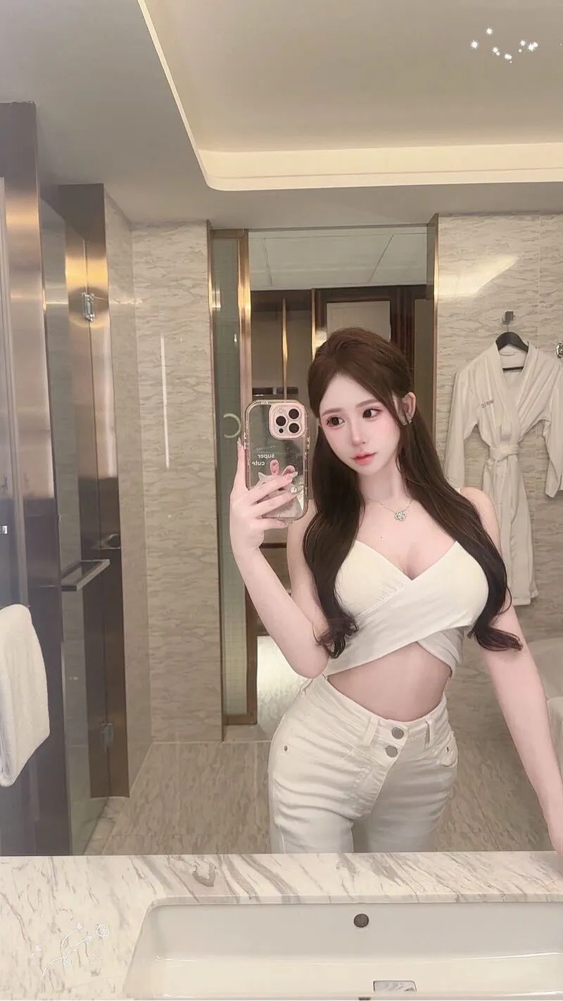 uu妹 真实05后,绝对嫩.首次下海.强烈推荐 Gallery 5