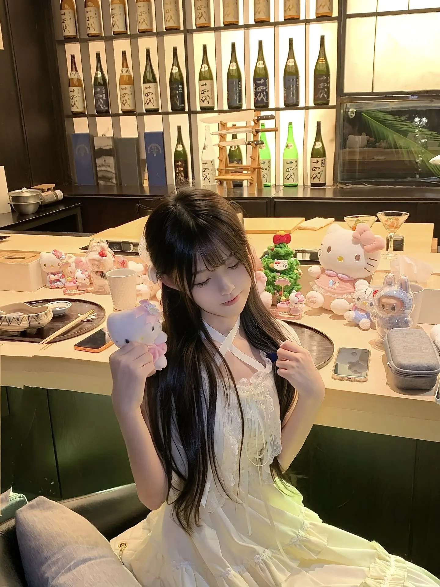 橘橘 18岁小萝莉 背着男朋友出来卖 Gallery 4