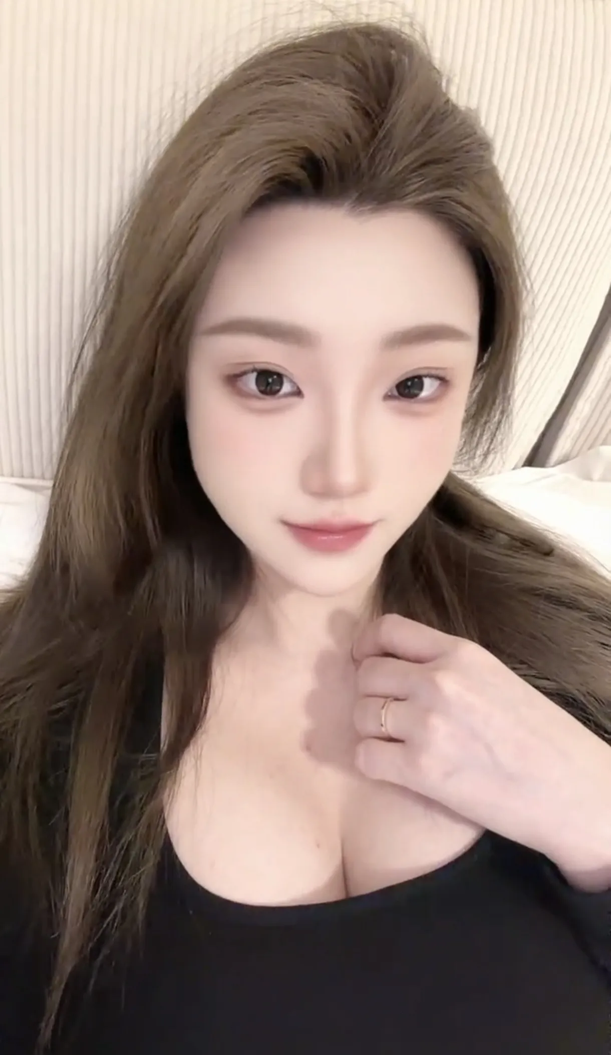 静安虹口黄浦 艾琳 艺术生兼职自拍照