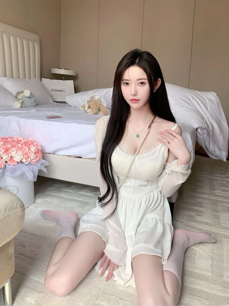 闵行小颖 娇小可人求哥哥调教 Gallery 1