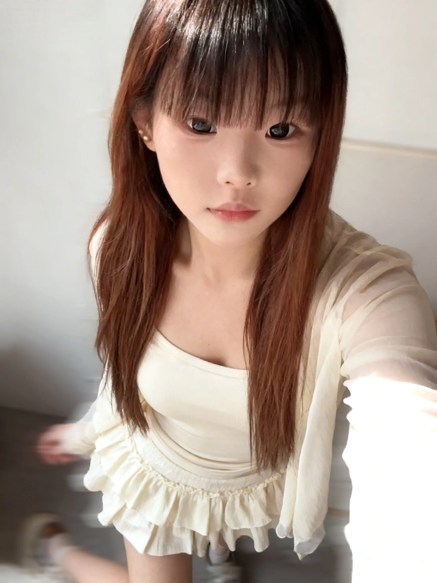闵行小窝包 极品萝莉学生妹 Gallery 1