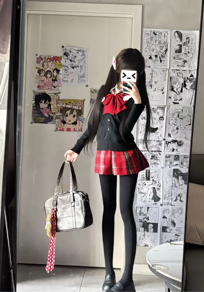 07白🐯萝莉温温 Gallery 5