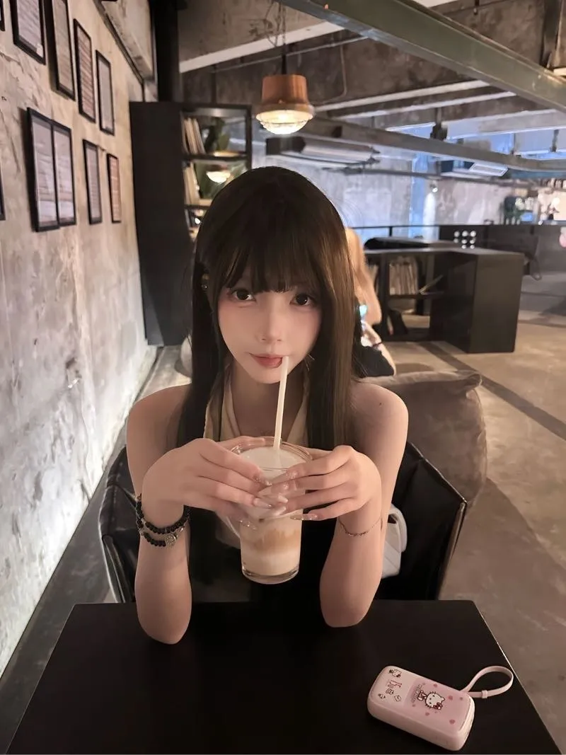 甜系乖巧妹 小悦 纯欲白小纯 白皙皮肤 Gallery 5