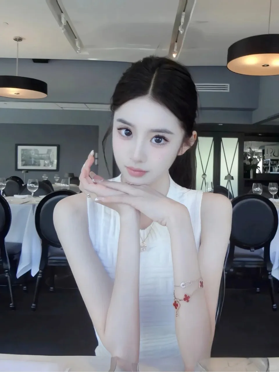 209新人留学生一字马 硬5🦜 Gallery 1