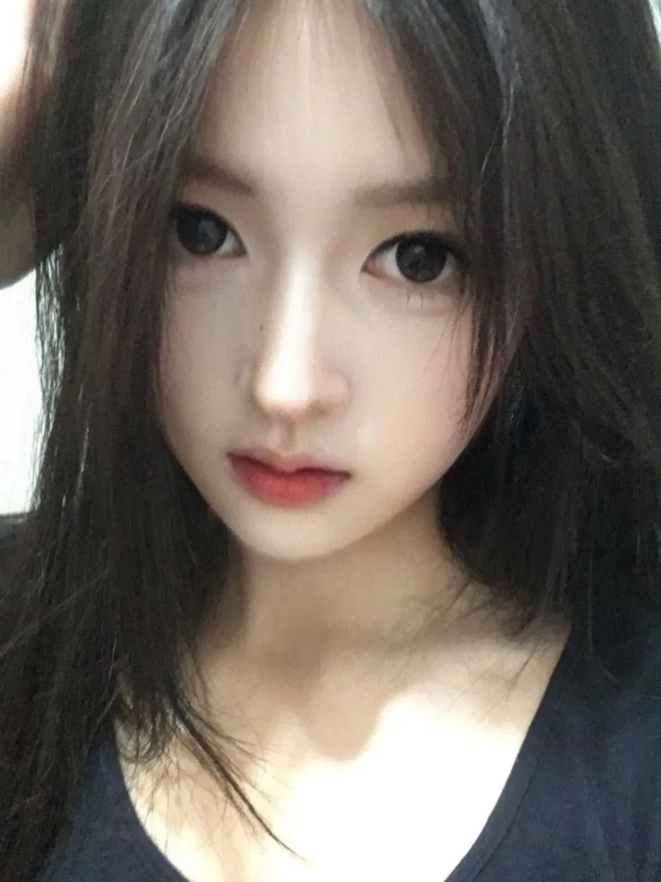 浦东 皮皮 气质拿捏白小纯 Gallery 4