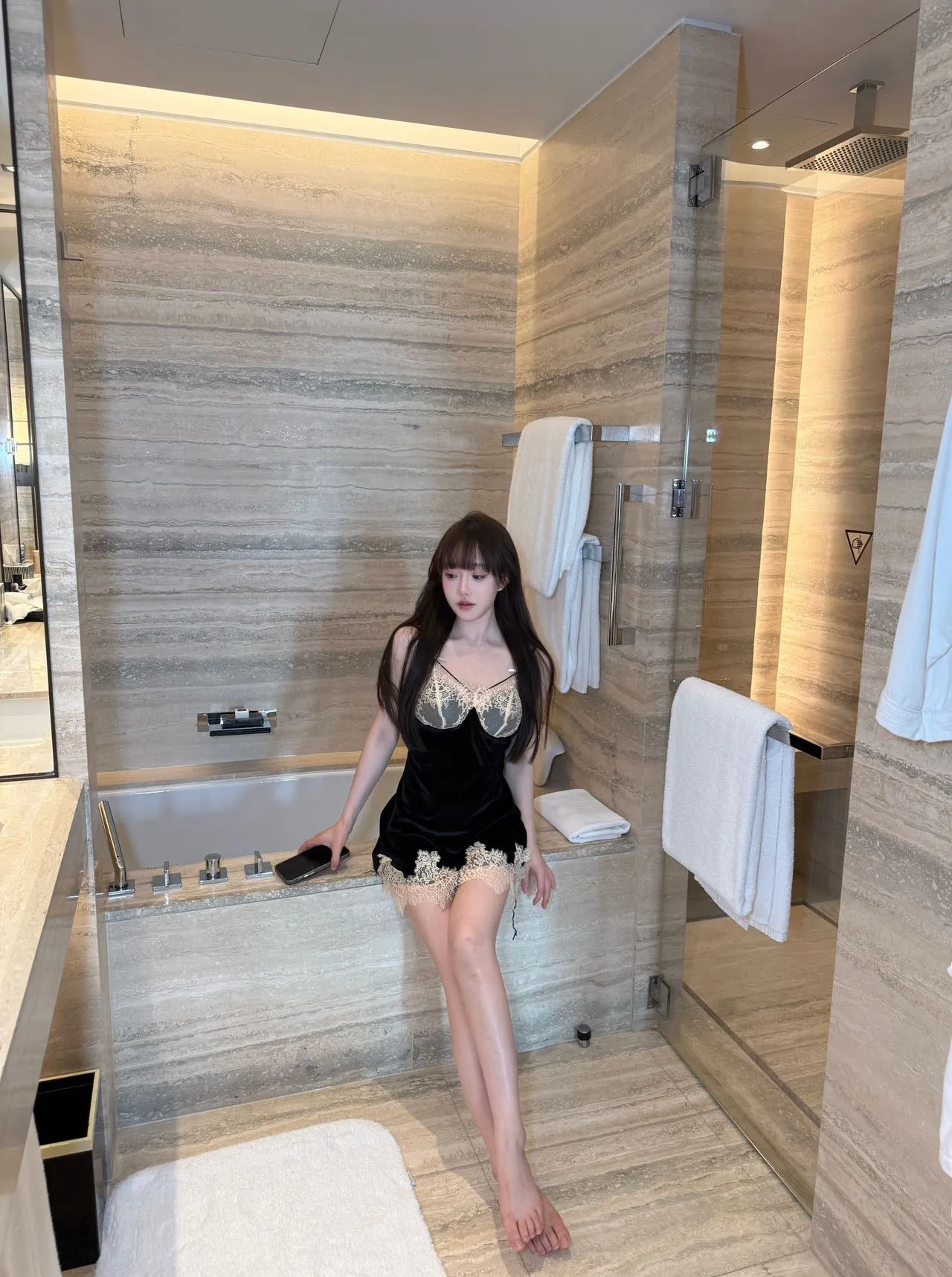 松江 秋秋 小女友体验顶级享受 Gallery 4