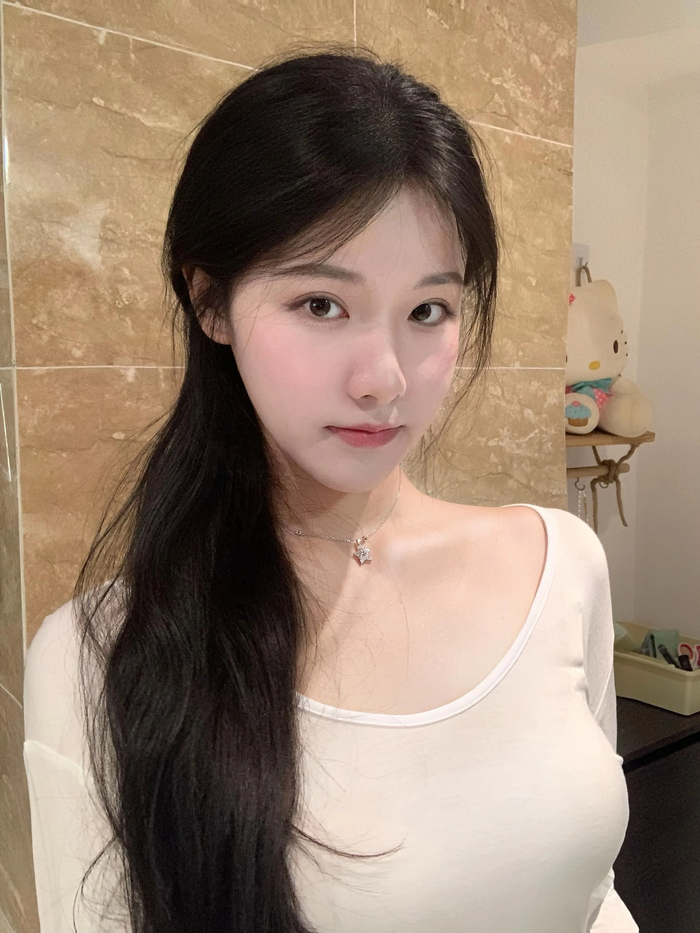 小夏,小学老师兼职刚下海温柔可人内心狂野