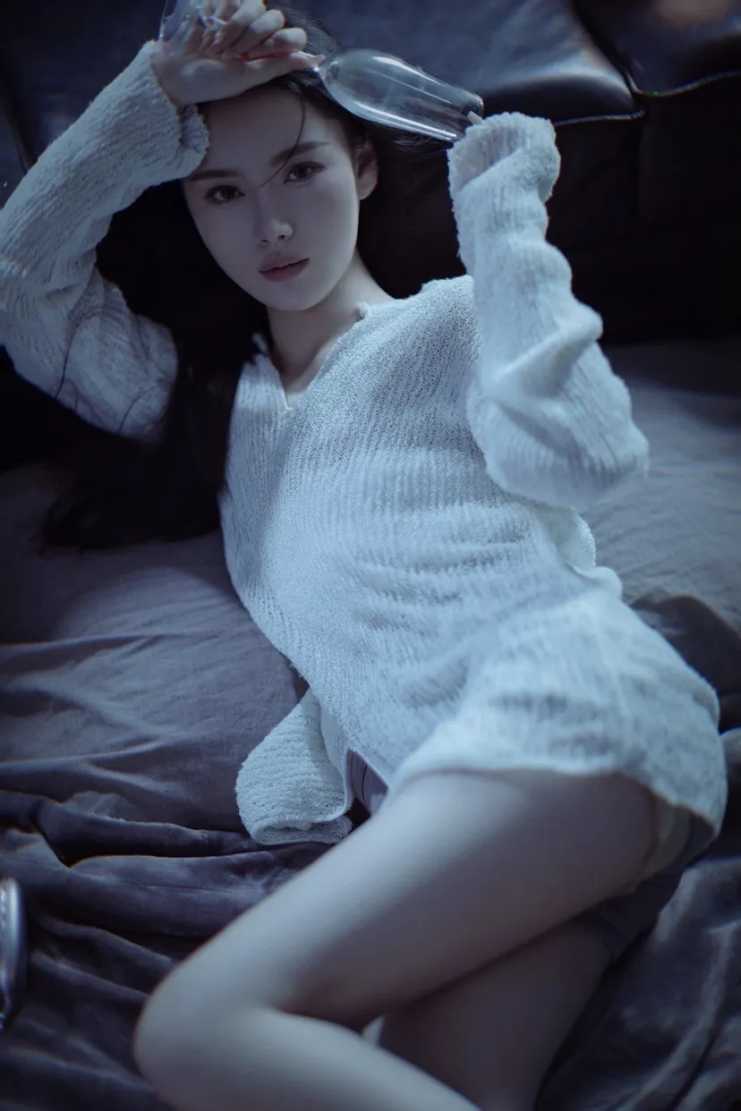 95，小A8气质美女少妇型，兼职人妻 Gallery 4