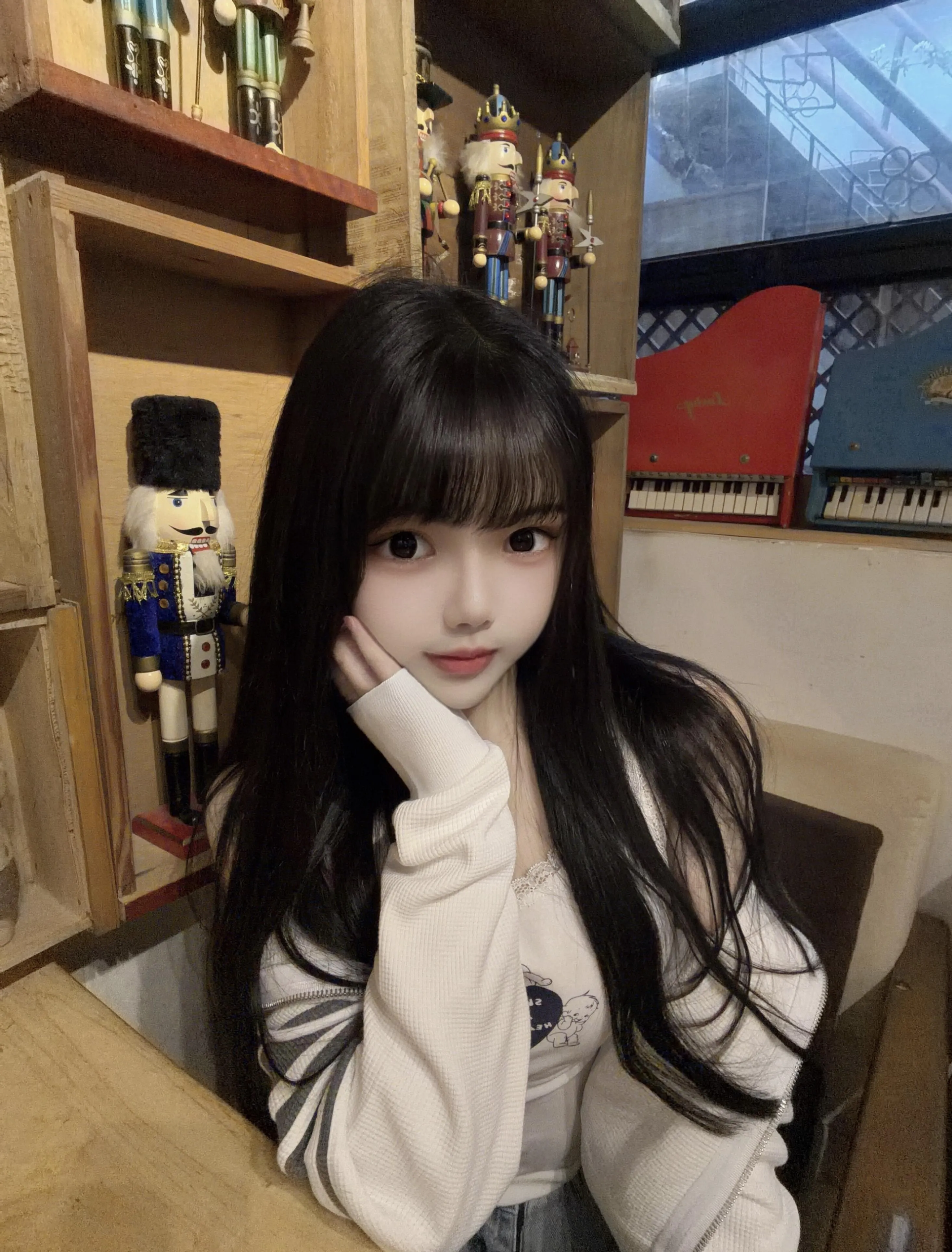 江婉 纯圈外新人 刚到上海  （已🈵18岁） Gallery 4