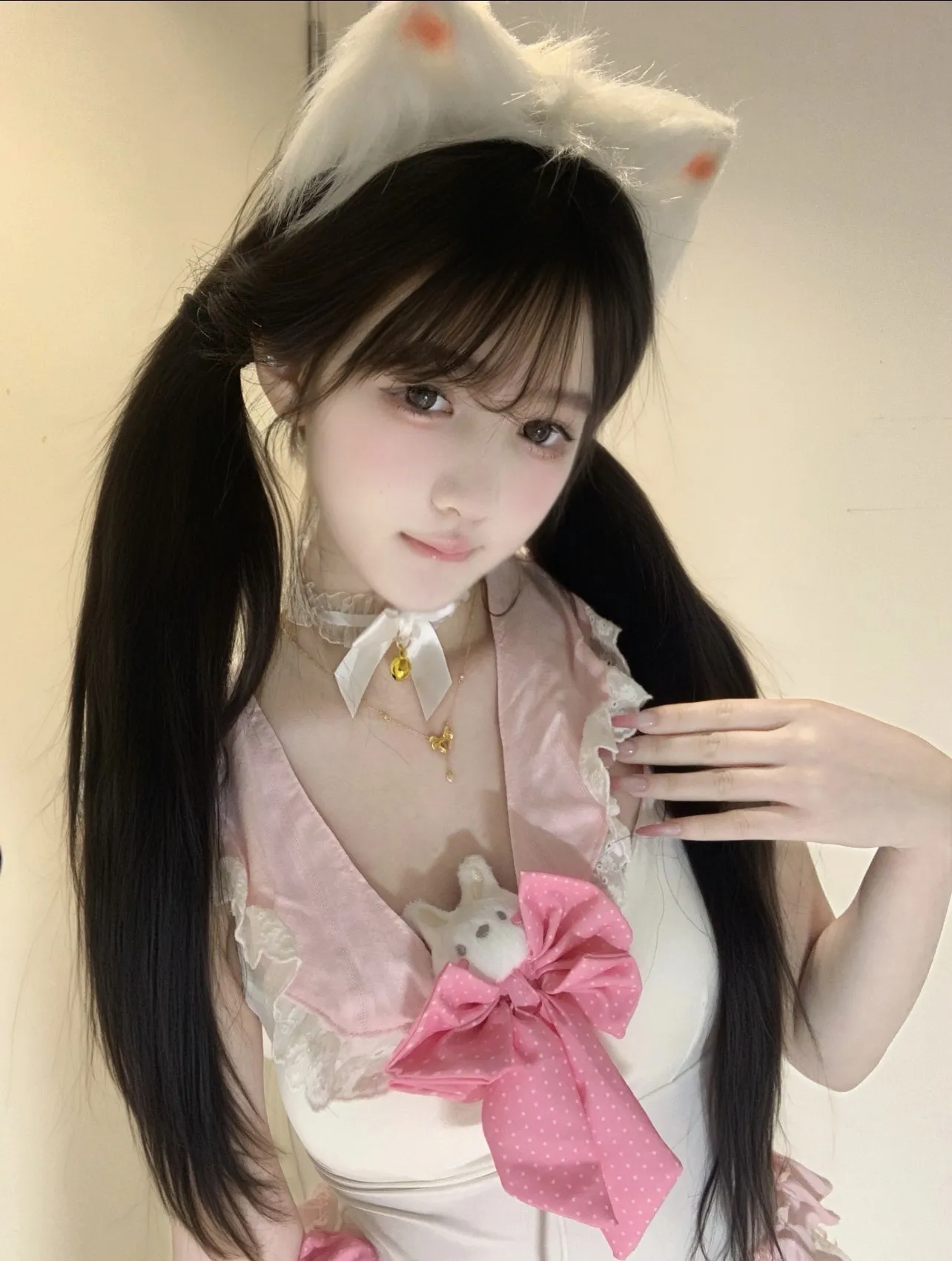 粉嫩小萝莉 奶瓶🍼