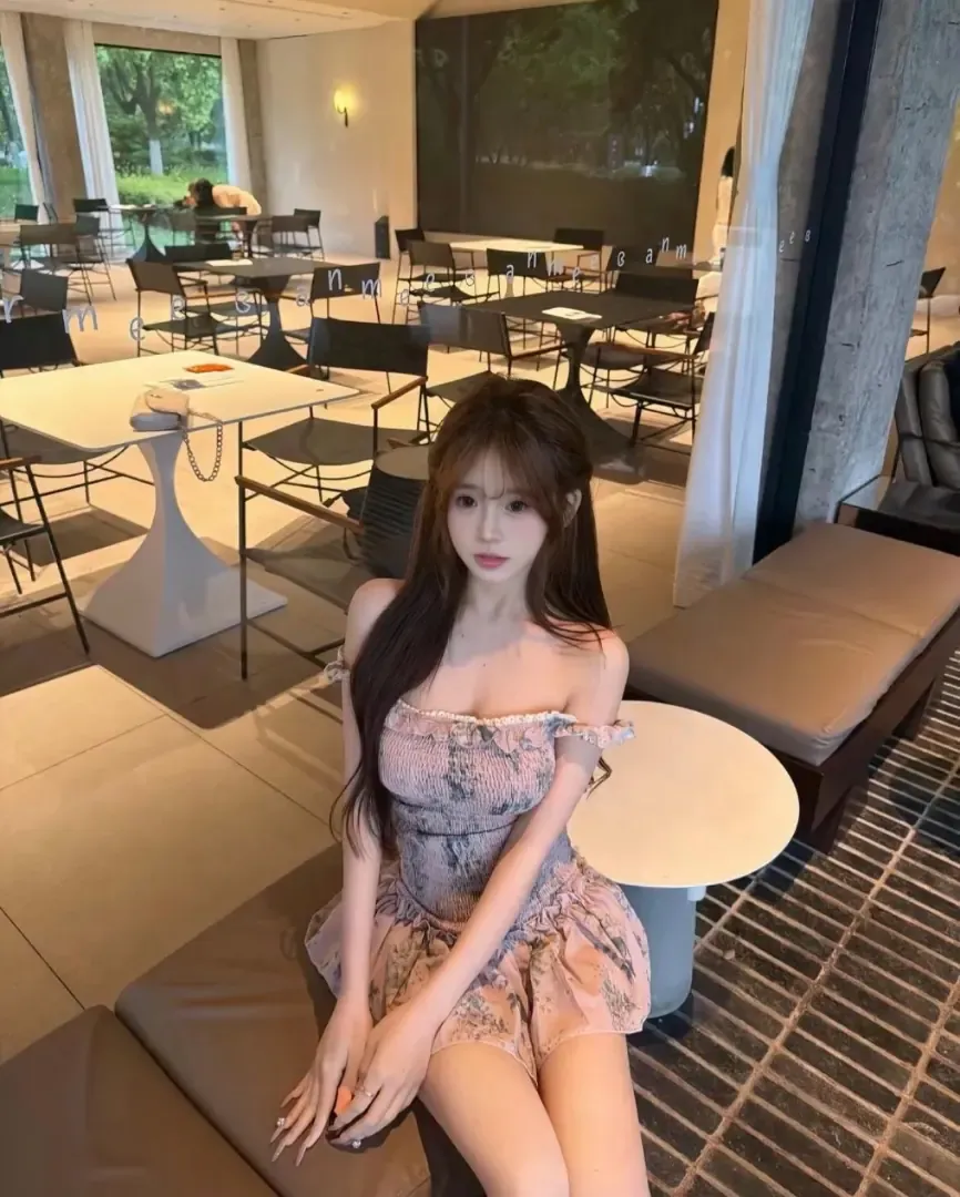 Y5078-小甜甜 浦东白虎极品白小纯甜妹163.07🉑ytwt➕💰