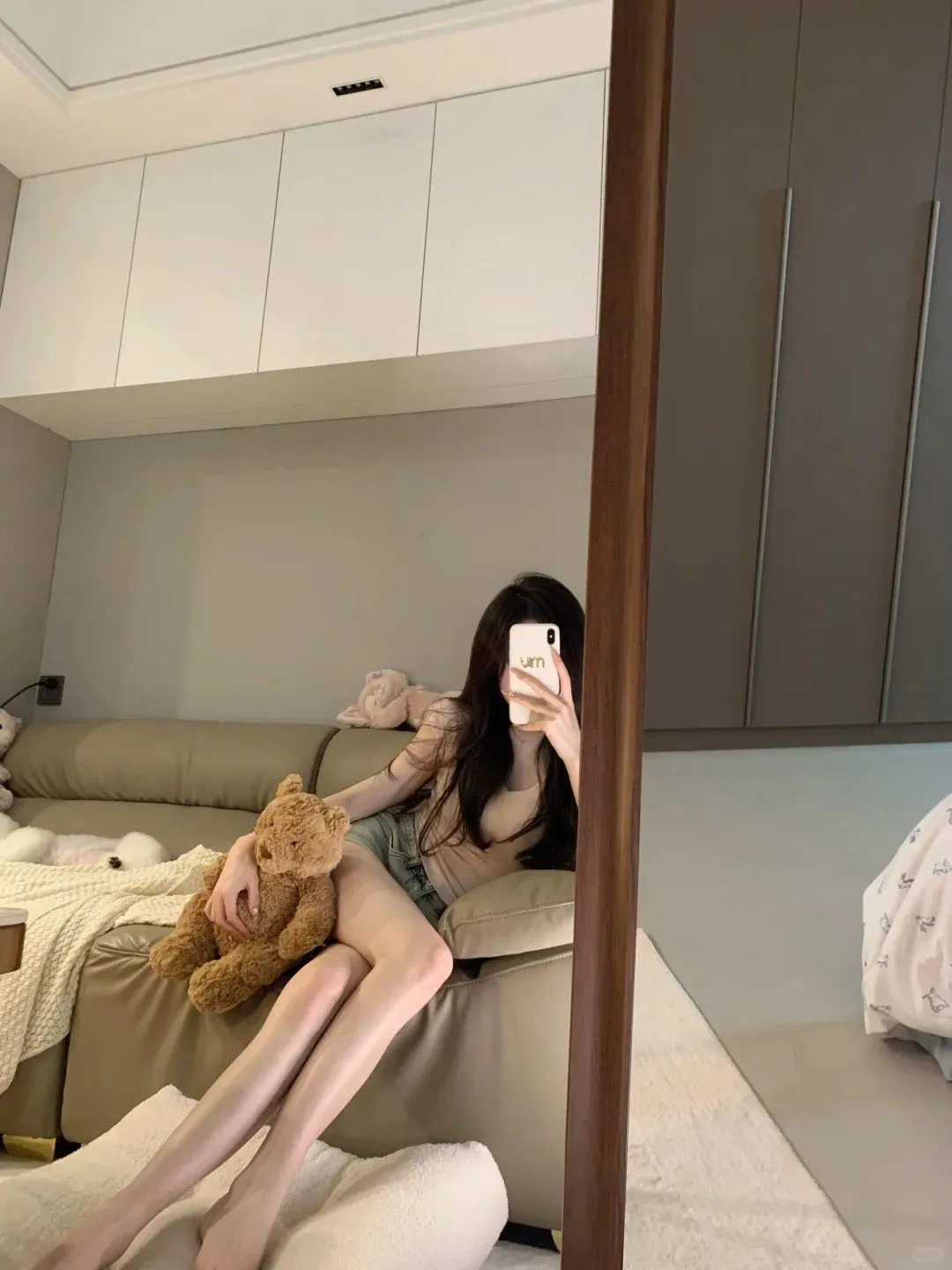 徐汇🏠兮兮 高中毕业嫩妹下海 骚且紧致 Gallery 5