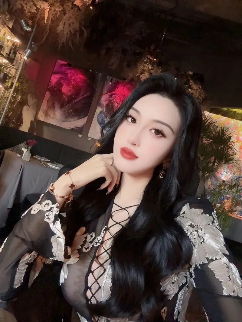 y175骚蜜可吞精 Gallery 5