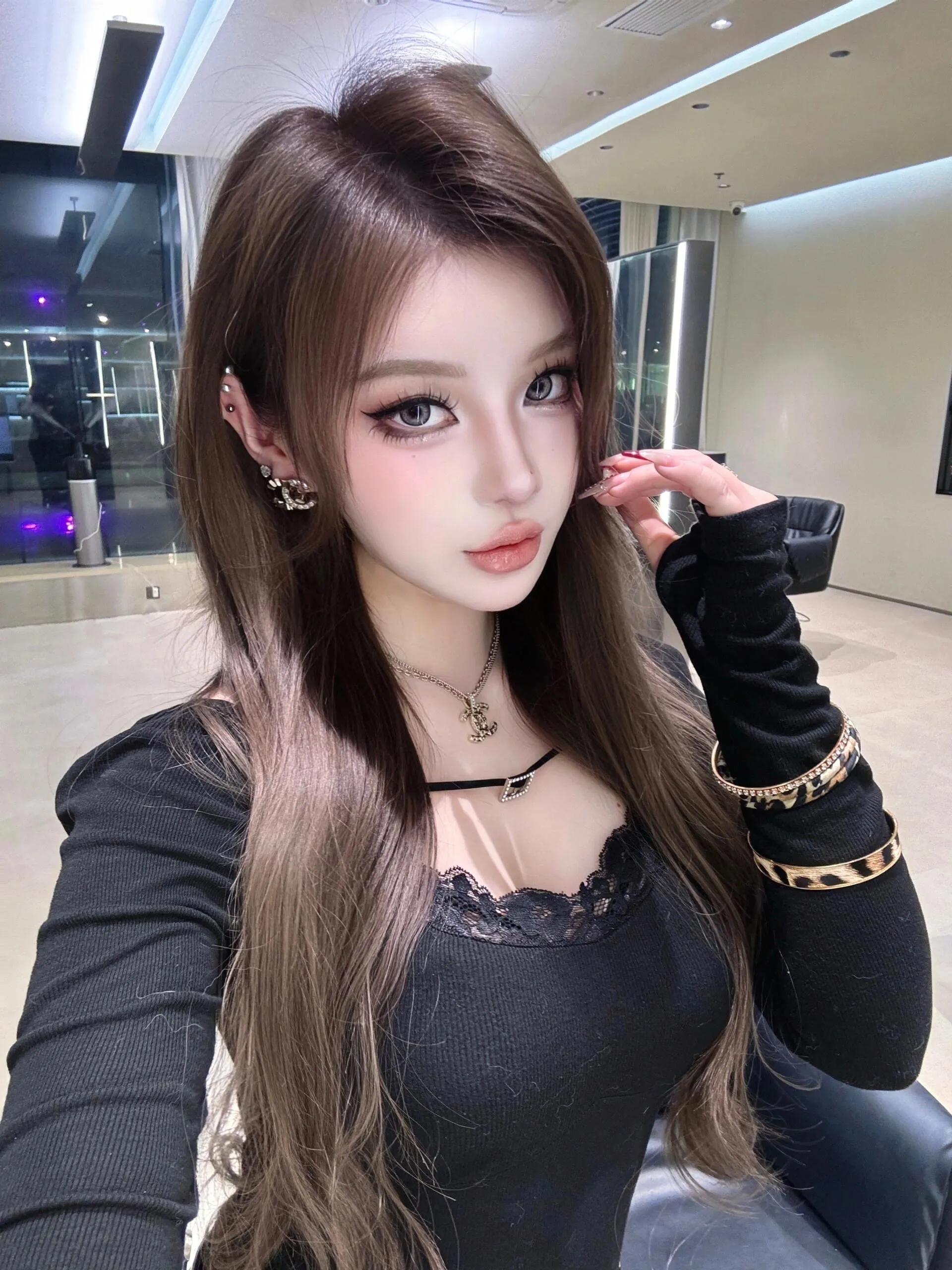 花萍 哥哥,今日插花吗? Gallery 1