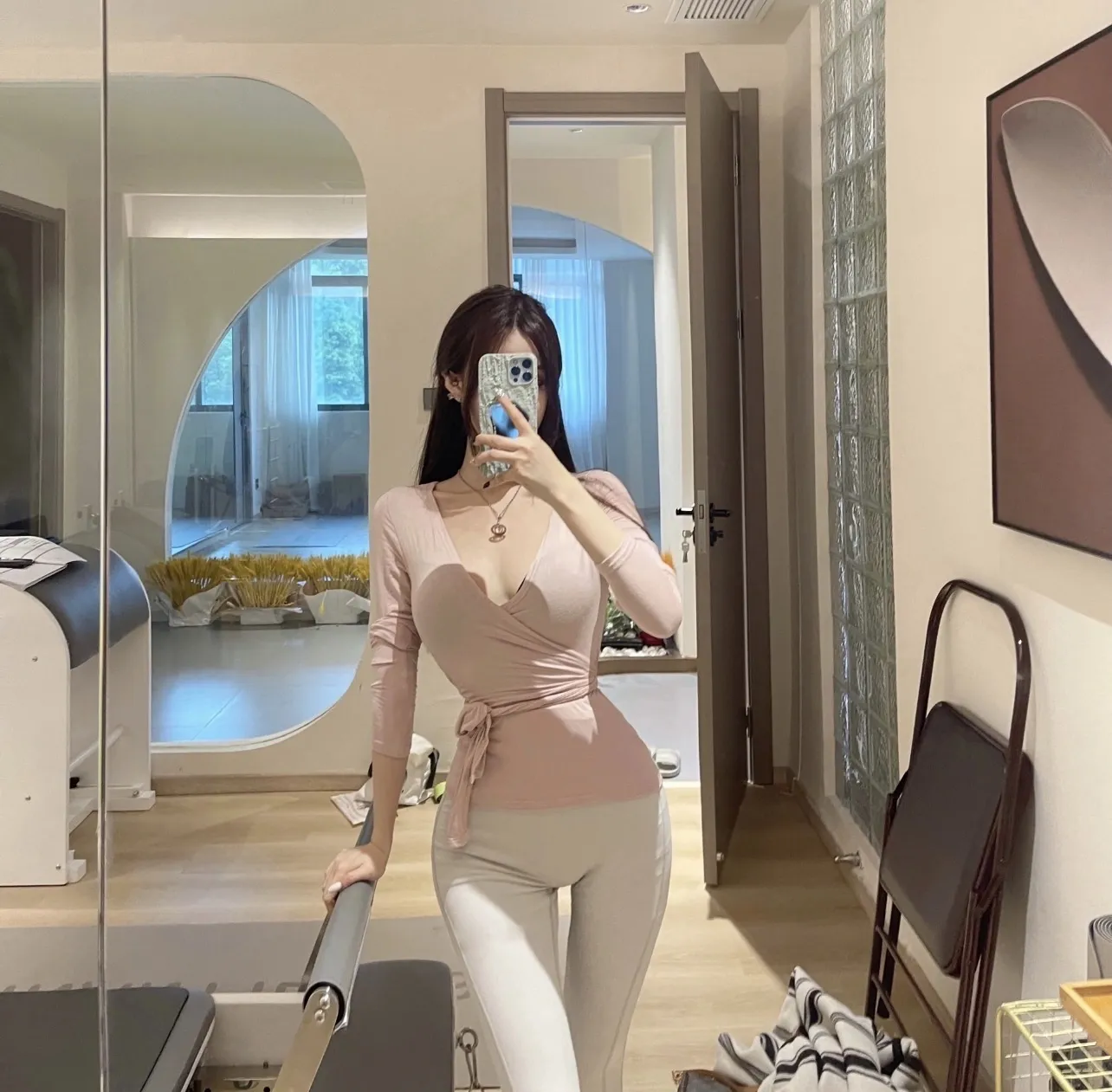 极品御姐身材超级棒小桃 Gallery 4