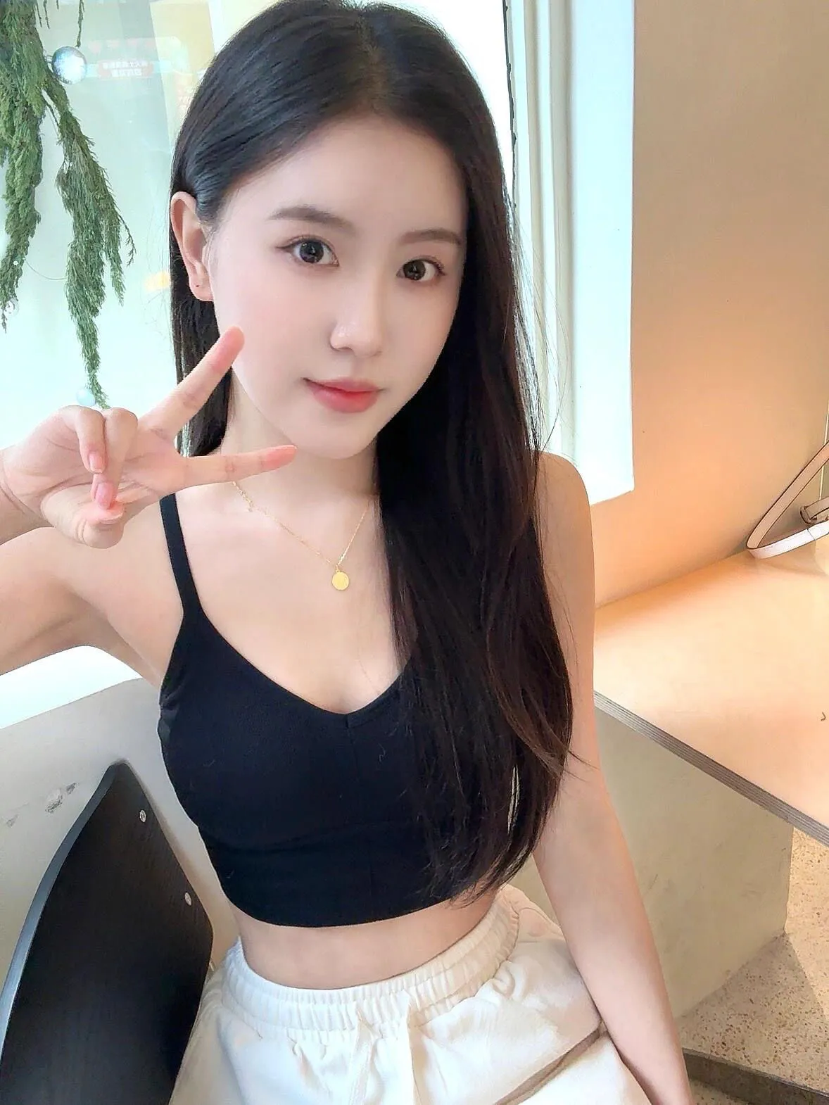 极品纯白 羽毛 Gallery 1