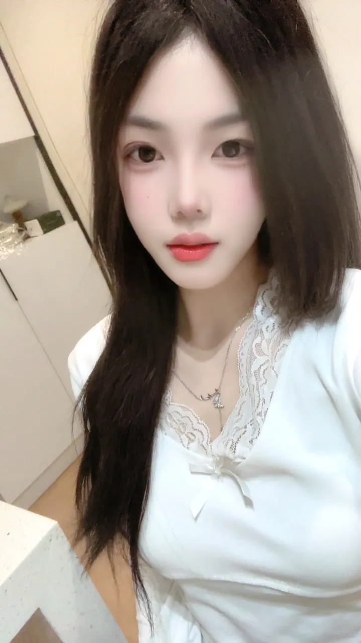 闵行 秋秋 Gallery 4