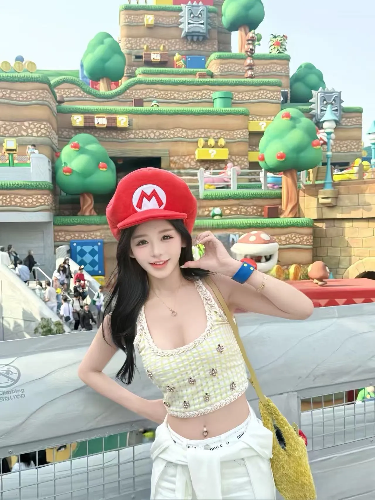 诺诺🈚️🍑极品嫩妹三点粉 Gallery 2