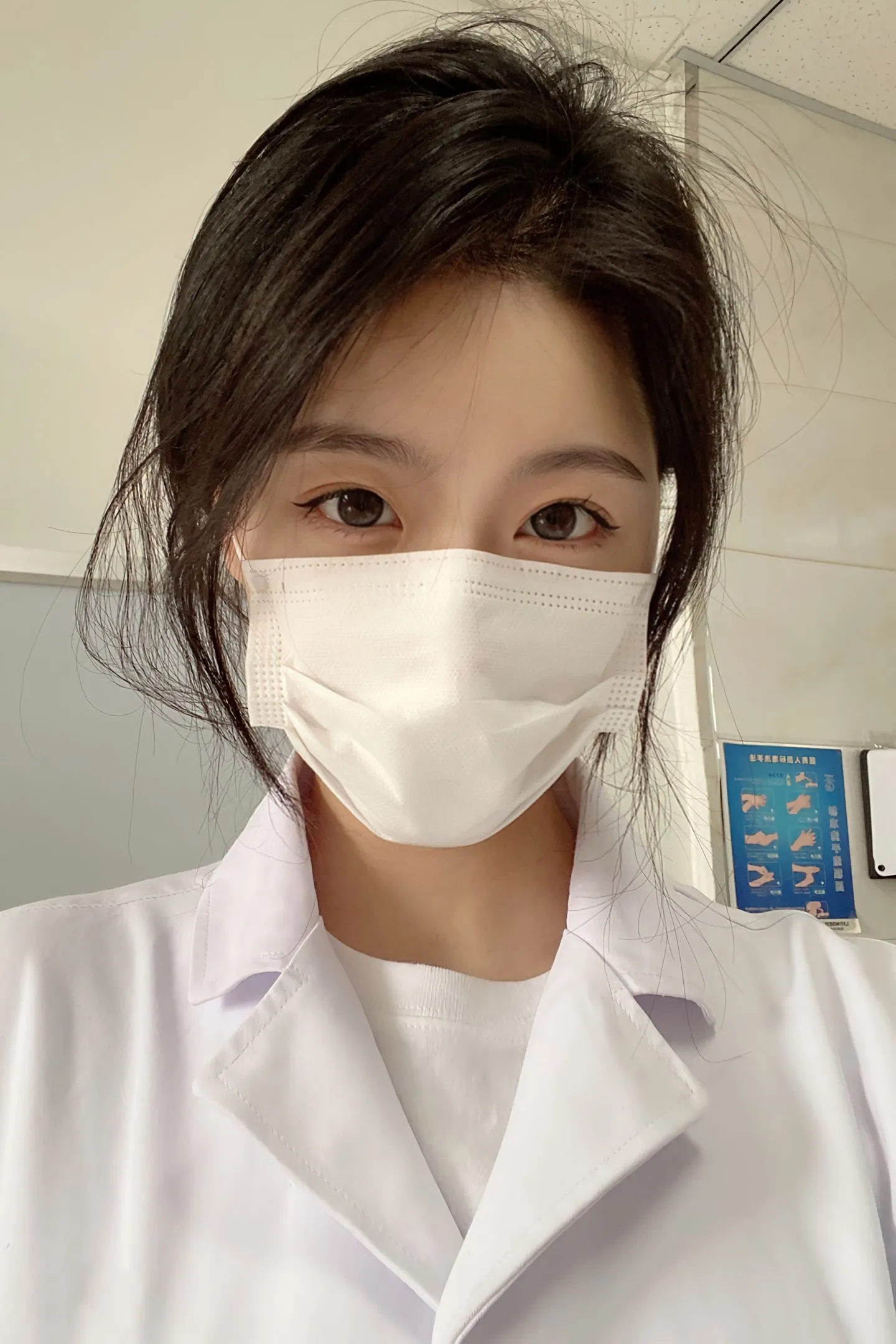 小珠，护士兼职无风尘味知性温柔甜蜜女友服务 Gallery 1