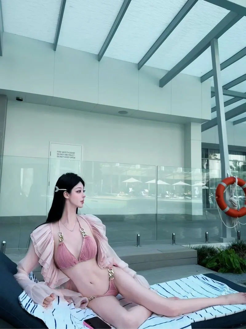 浦东蜡笔小新🏠极品模特 Gallery 4