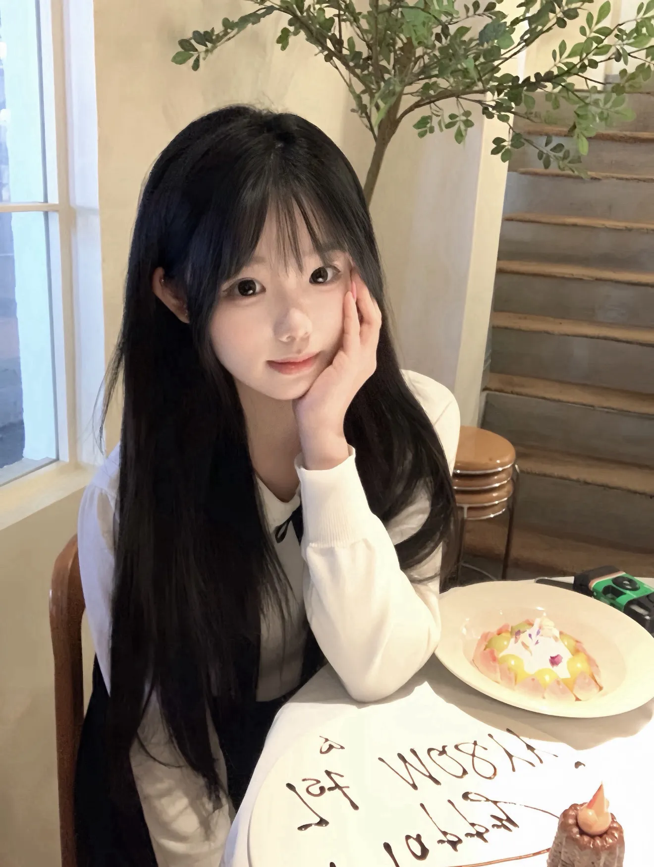 闵行 茶茶 极品学生妹 可爱小萝莉 真人真验证 Gallery 4