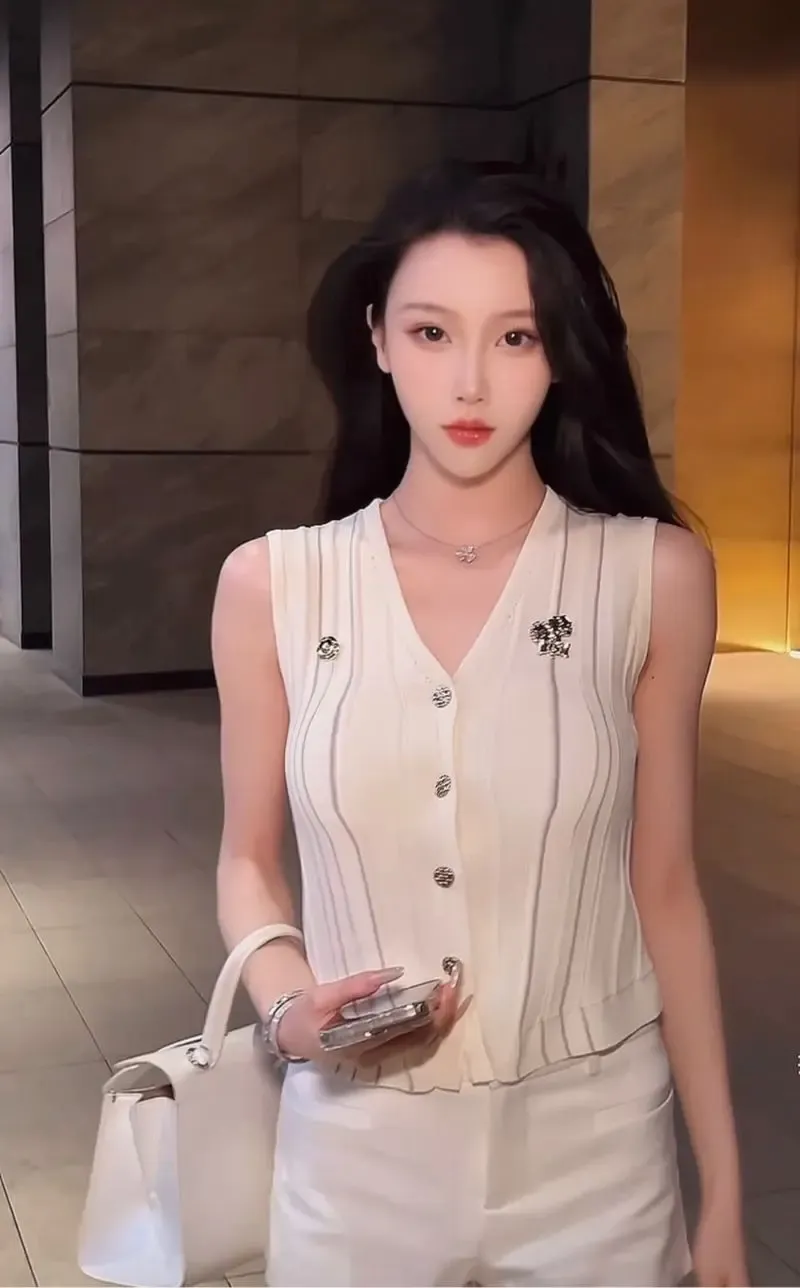 上海🌟173 清纯老师 Gallery 4