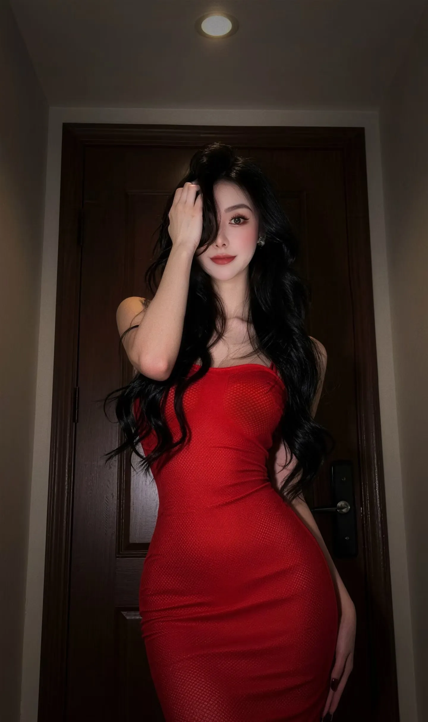 静安空姐爱丽  大E 白虎 sm 潮喷 Gallery 6