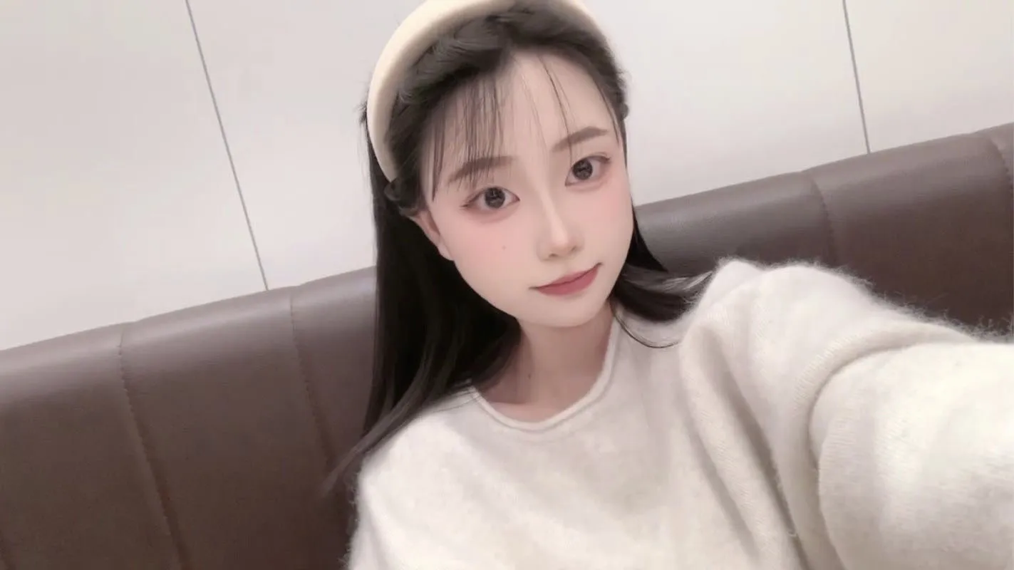 07年 四饼 一线天馒头b 艳舞💃 Gallery 2