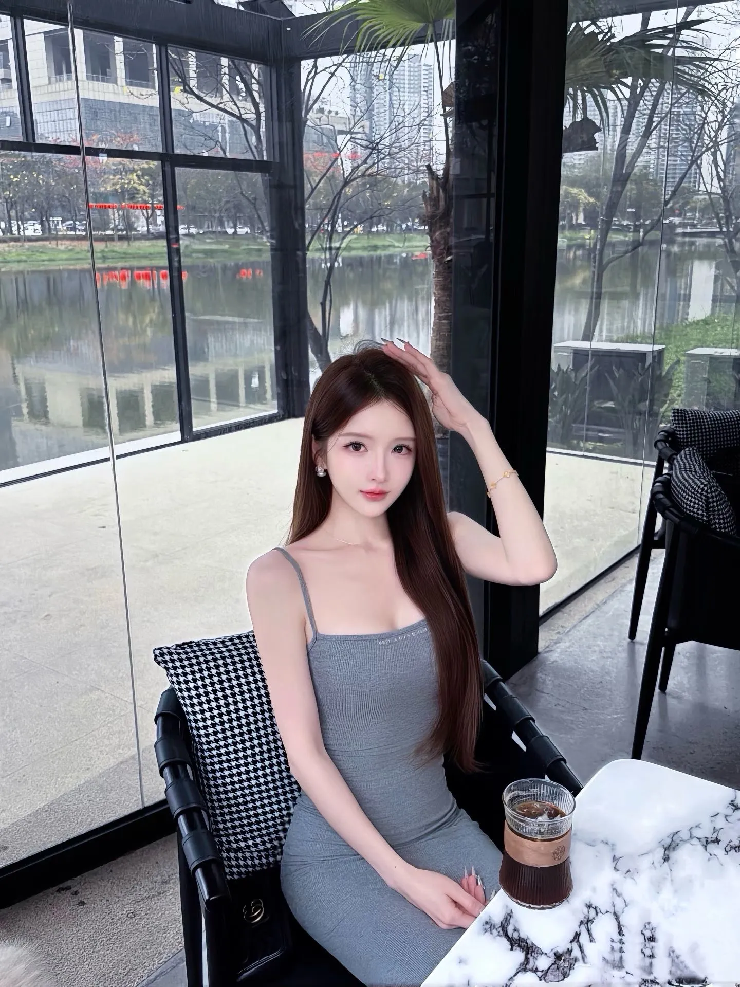 松江 凝香 邻家小嫩妹 热情主动不冷课 Gallery 4