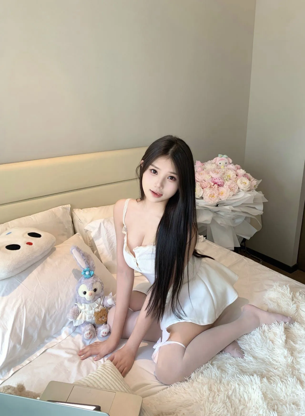 嘉定 奶茶 极品大胸嫩妹 Gallery 6