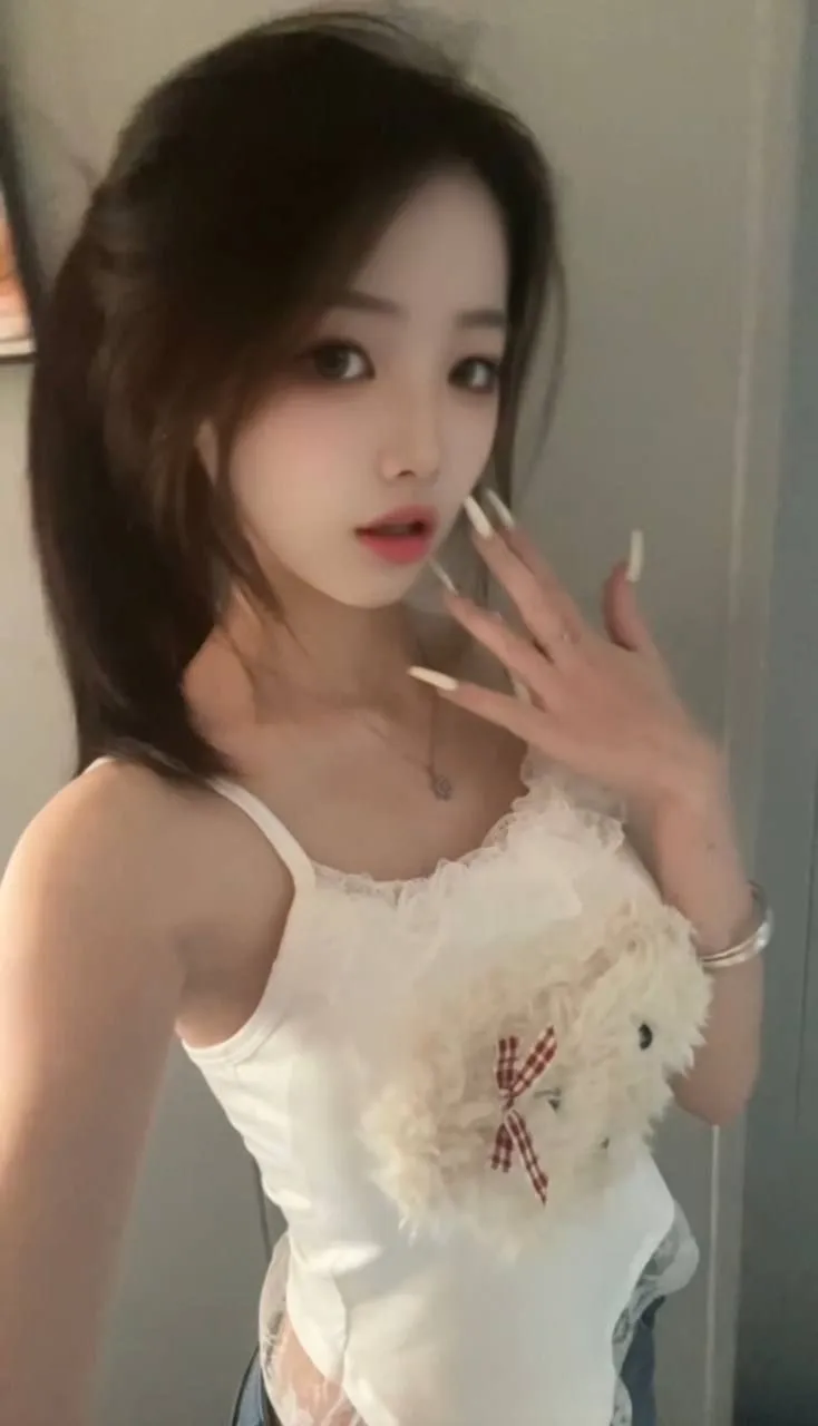 Y4197A-露露 静安软萌萝莉🏠三外五 Gallery 2