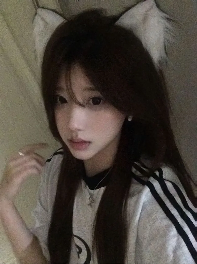 极品粉嫩妹 蓝岚 请温柔对待 Gallery 3