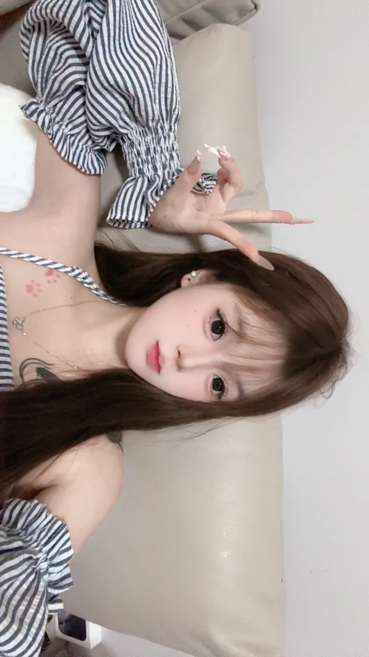 a063童颜巨乳学生 Gallery 1