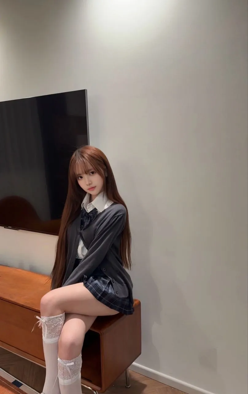 Y4197A-露露 静安软萌萝莉🏠三外五 Gallery 5